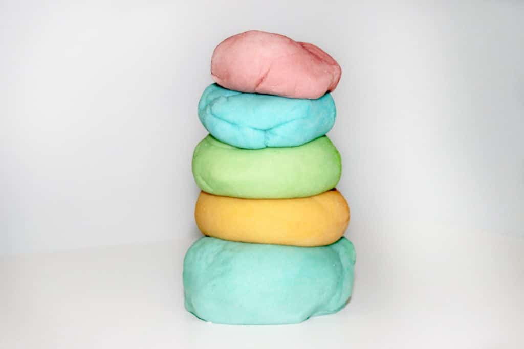 The BEST homemade playdough recipe ever