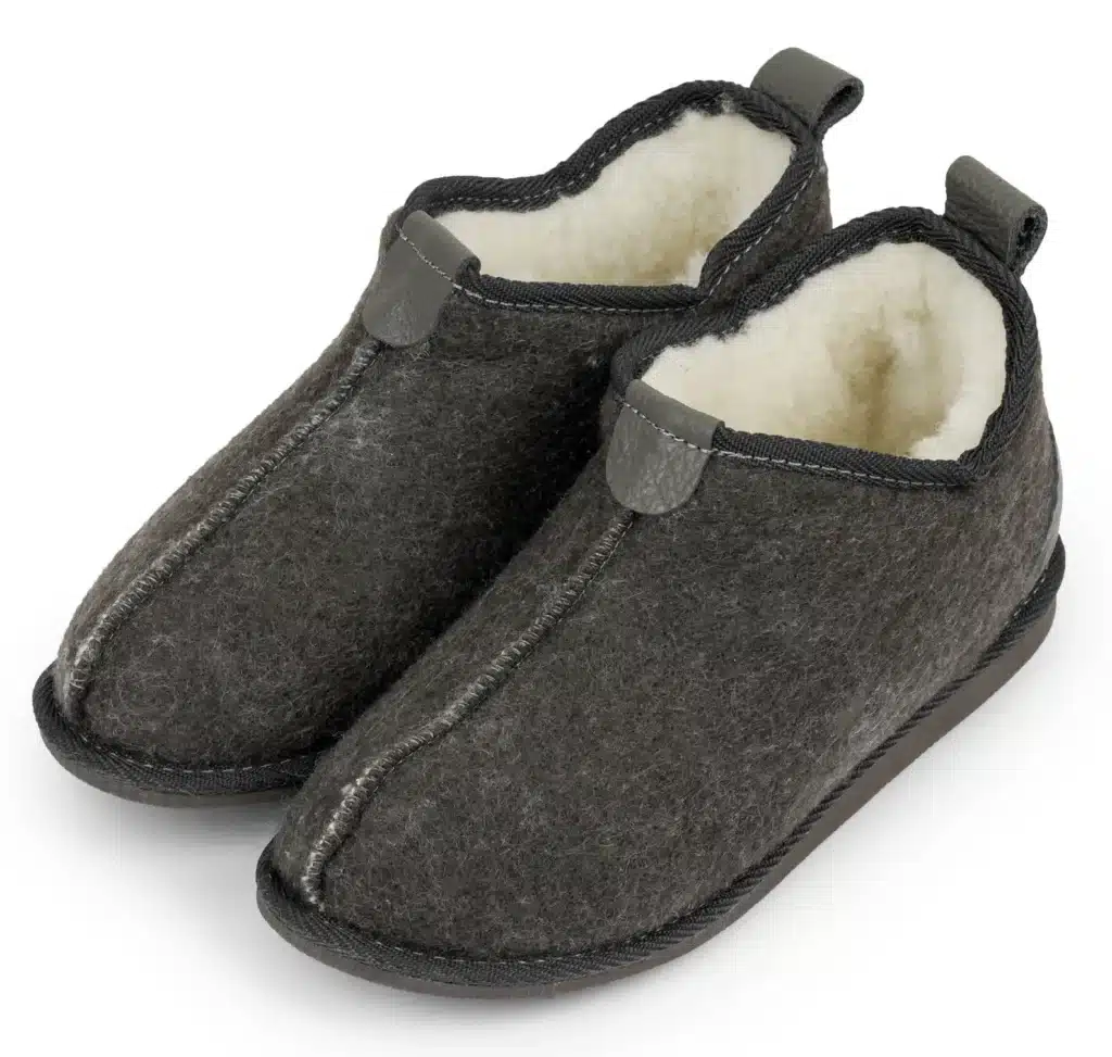 Men's Slippers dark felt & natural sheeps wool